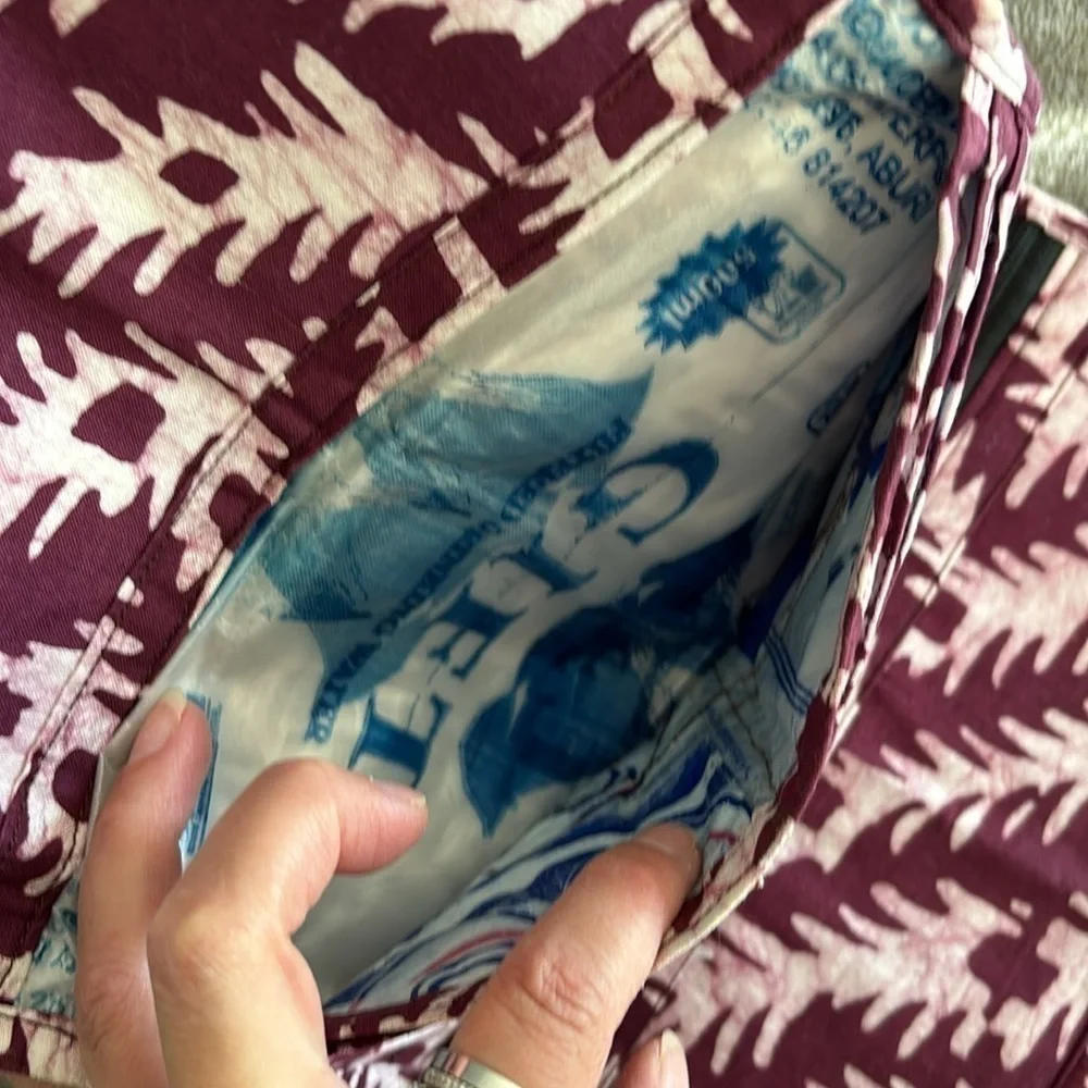 ABAN Recycled Tye Dye Wallet - Picture 3 of 4